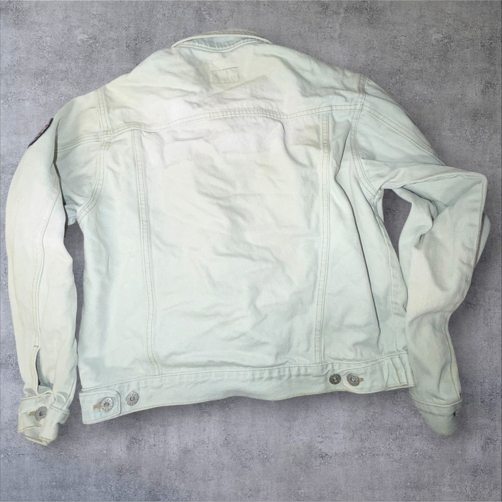 Taxi Western Jacket III Light Wash Denim Military Patch Trucker Jacket Large